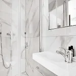 Modern Sutdio For 2 With A-C - Near Montmartre